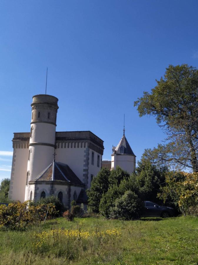 Chateau De Villeneuve - Montolieu Kültér fotó